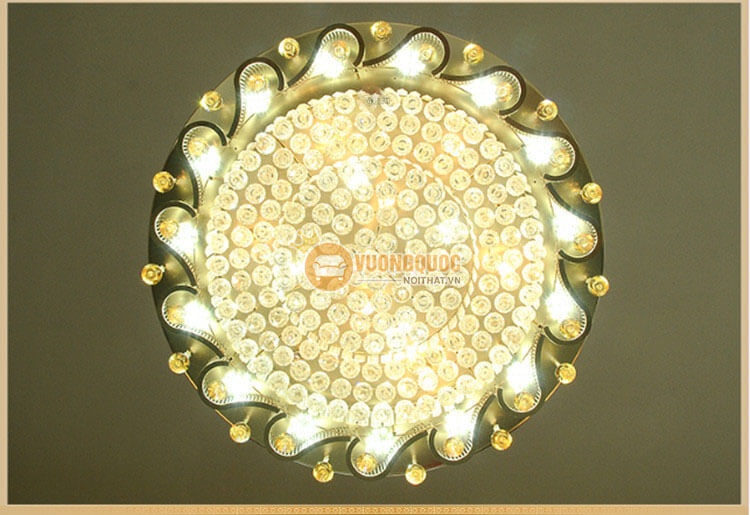 Đèn ốp trần pha lê cao cấp kiểu dáng sang trọng CM206-9